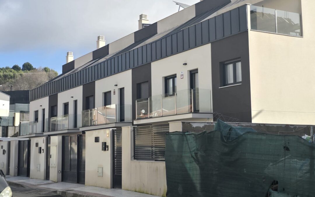 Urbanización Chalets adosados obra nueva en Morata de Tajuña